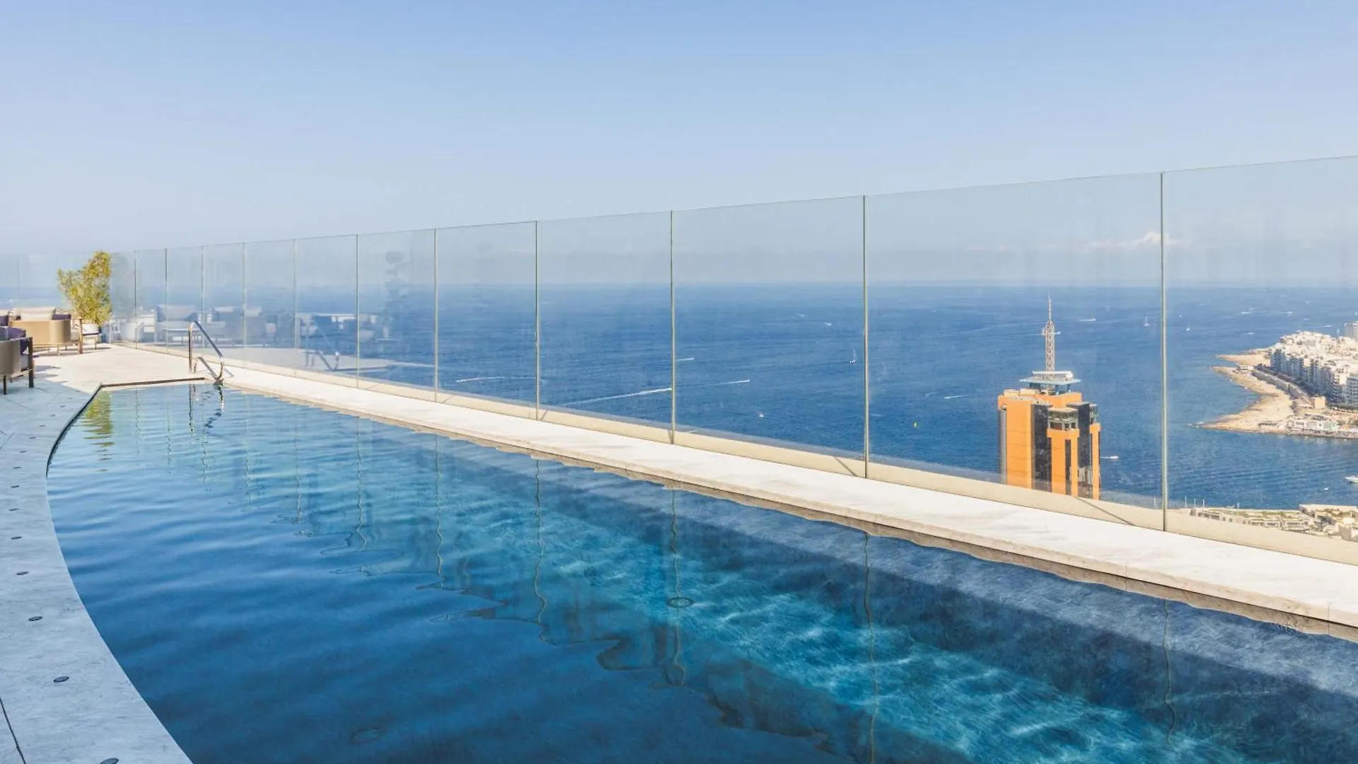 Apartment Luxury Little Gem Mercury Tower With Rooftop Pool By Arcobnb Saint Julian's
