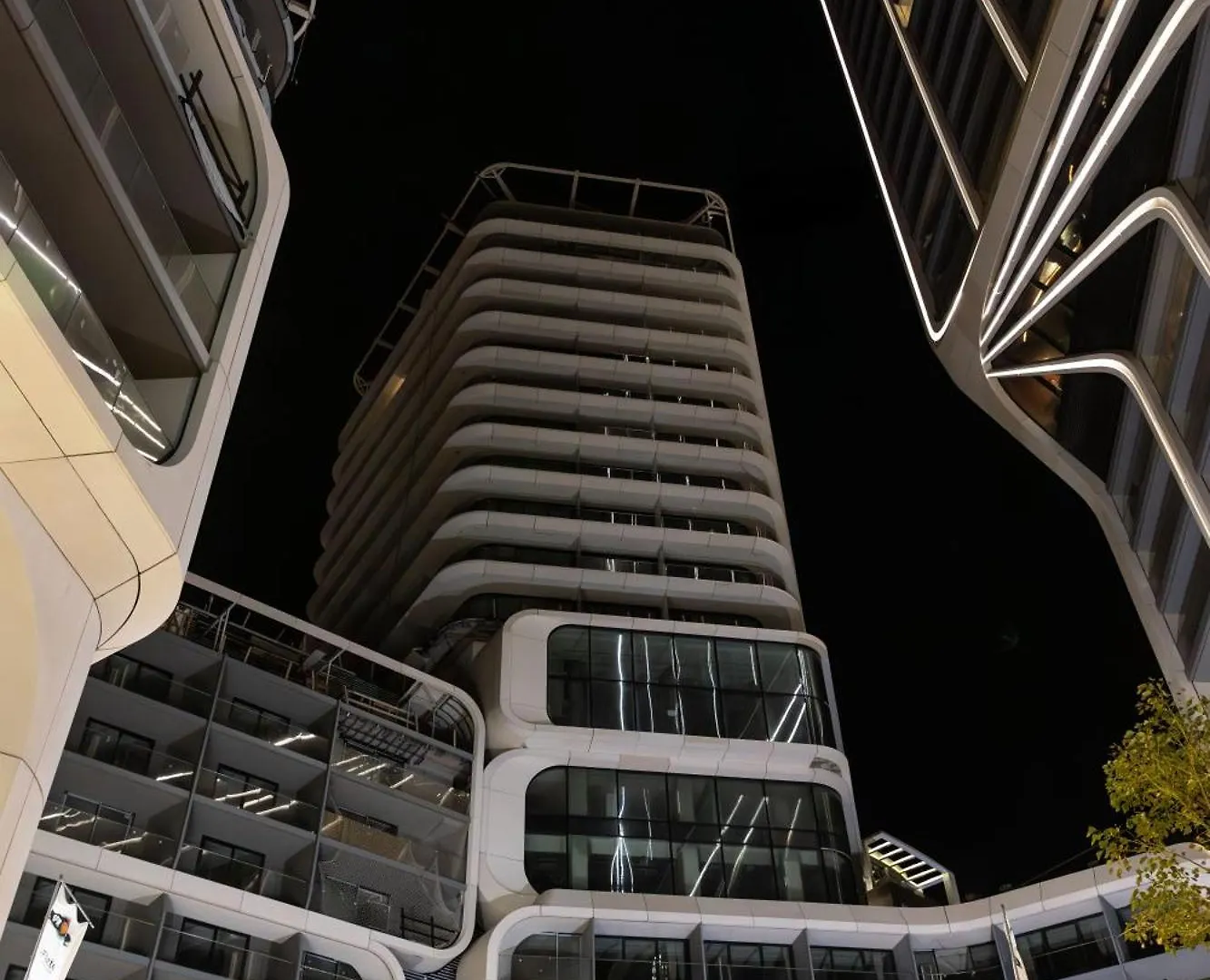 Apartment Luxury Little Gem Mercury Tower With Rooftop Pool By Arcobnb Saint Julian's