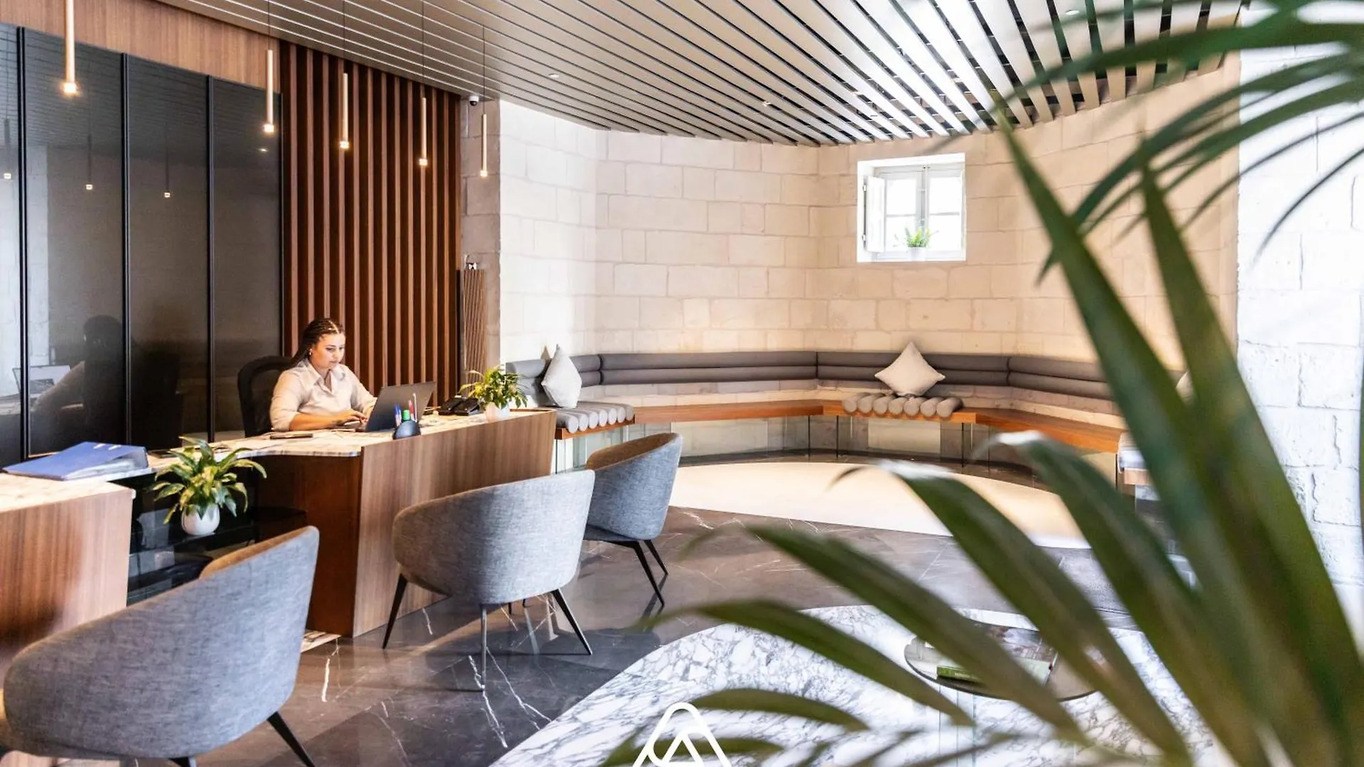Luxury Little Gem Mercury Tower With Rooftop Pool By Arcobnb Saint Julian's