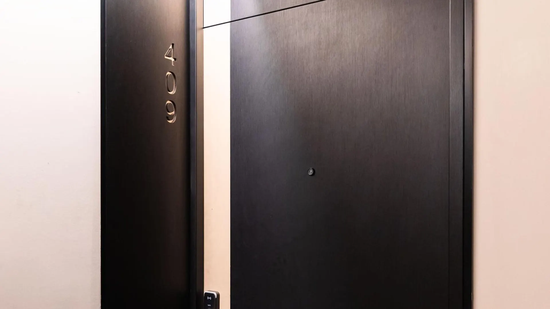 Apartment Luxury Little Gem Mercury Tower With Rooftop Pool By Arcobnb Saint Julian's