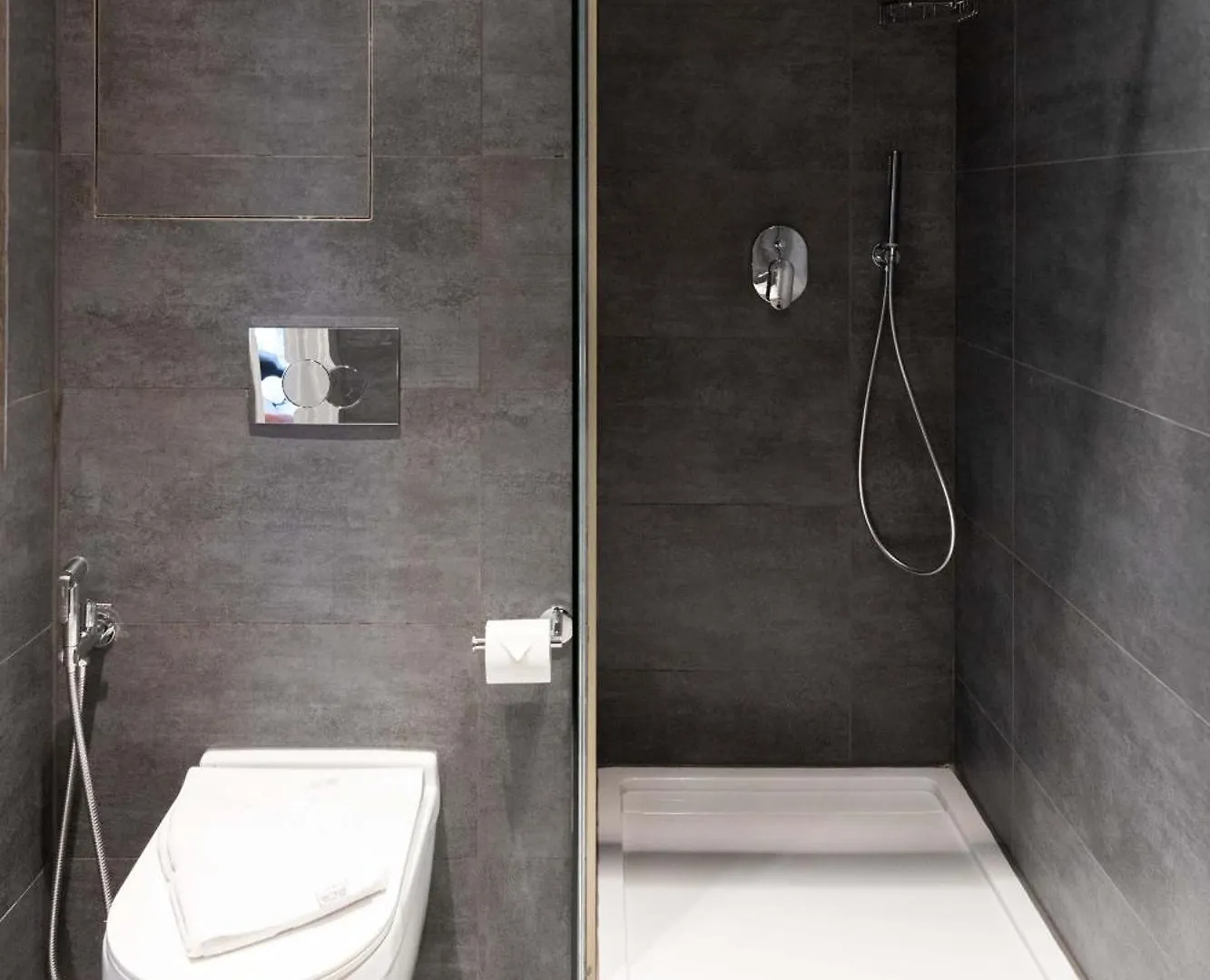 Apartment Luxury Little Gem Mercury Tower With Rooftop Pool By Arcobnb Saint Julian's Malta