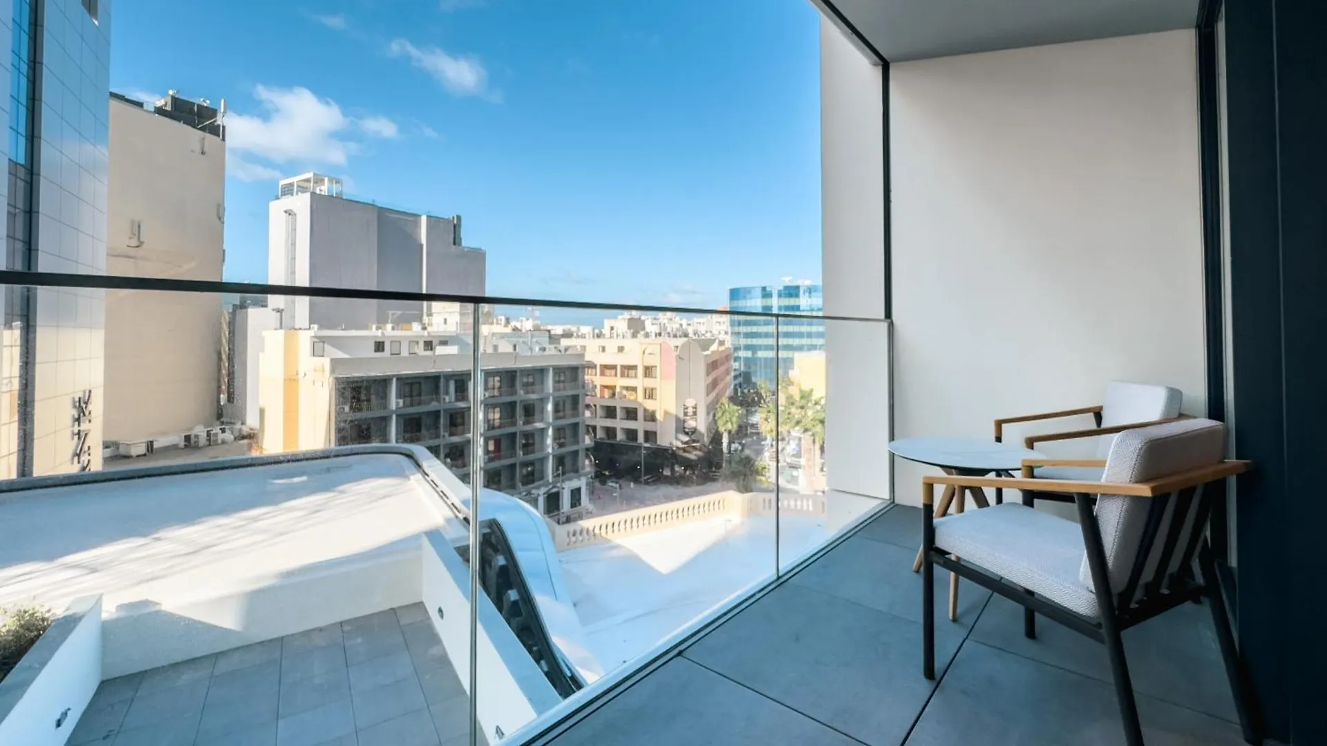 Luxury Little Gem Mercury Tower With Rooftop Pool By Arcobnb Saint Julian's Apartment